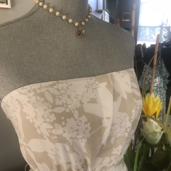 LOST IN HURRICANE IAN LOST
Express Strapless Dress with belt - Picture 2 of 7